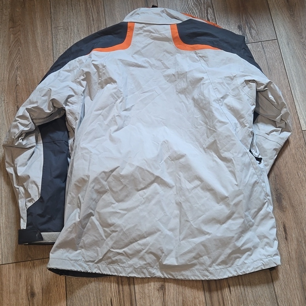 Columbia Men's Gray and Orange Jacket - Picture 4 of 4